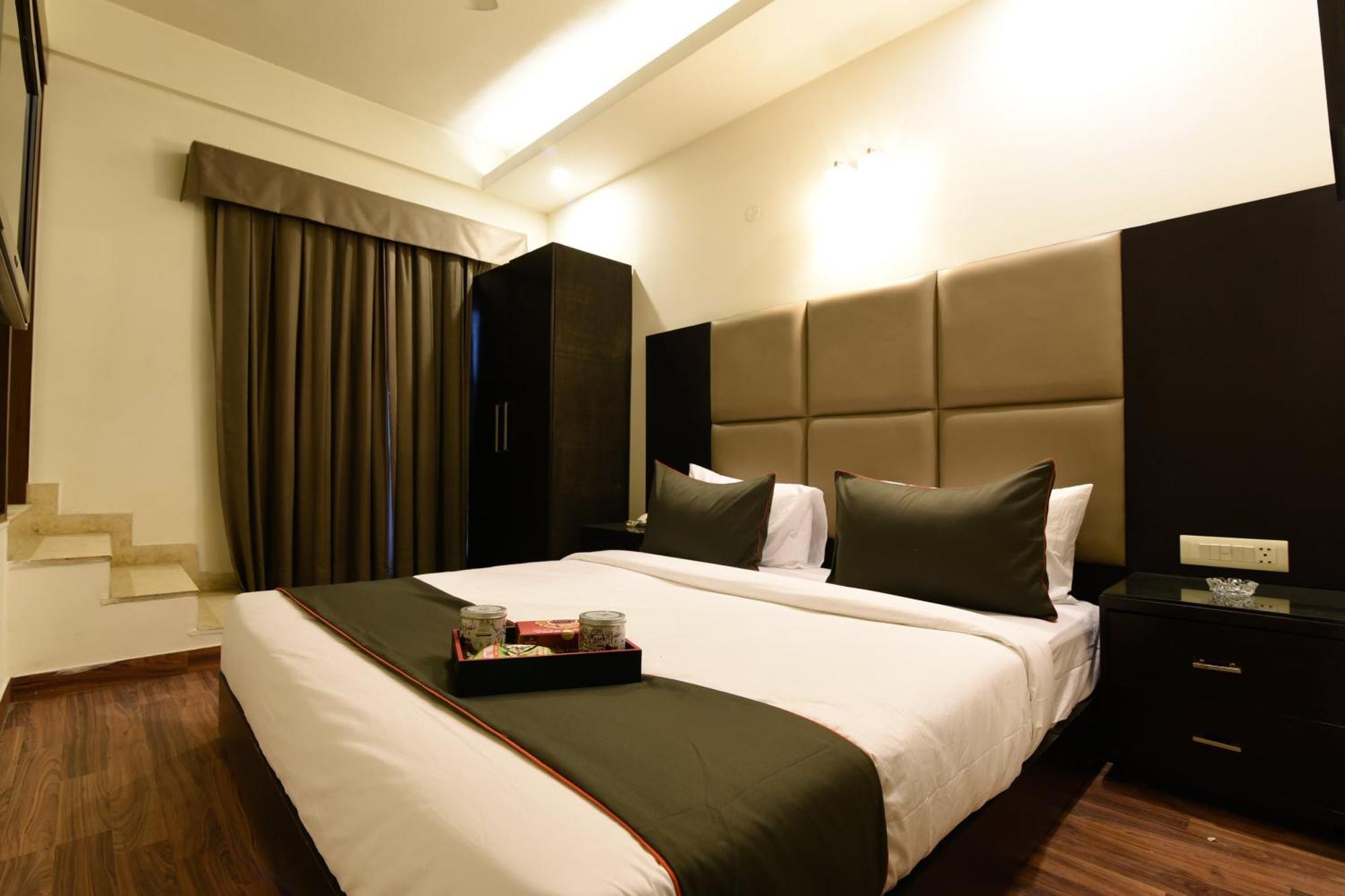 Hotel O Venkata Sai Sadan Mathrusree Nagar Kondapur  Eksteriør bilde