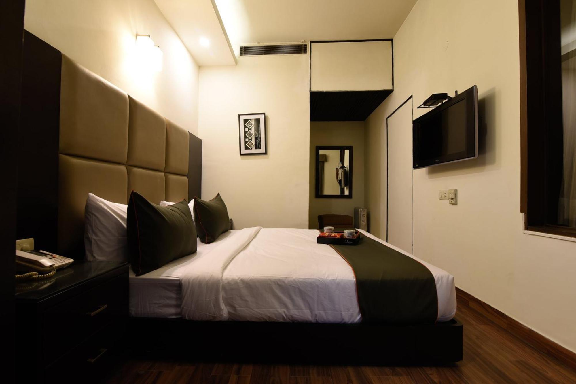 Hotel O Venkata Sai Sadan Mathrusree Nagar Kondapur  Eksteriør bilde